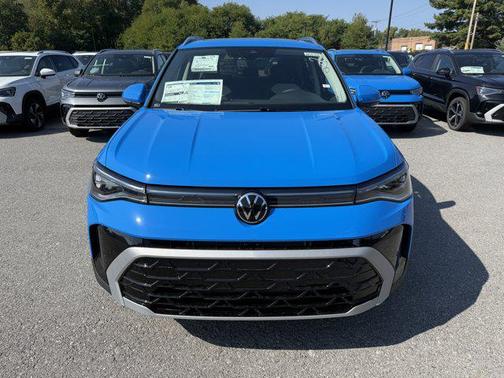 2025 Volkswagen Taos SEL