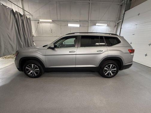 2023 Volkswagen Atlas 2.0T SE