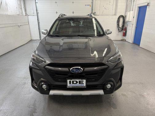 2023 Subaru Outback Touring