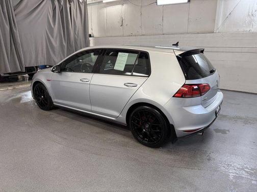 2017 Volkswagen Golf GTI 2.0T S 4-Door