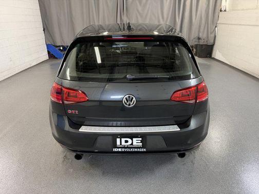 2017 Volkswagen Golf GTI 2.0T Autobahn 4-Door