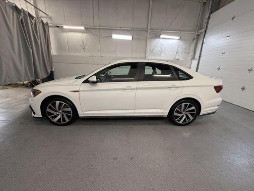 2019 Volkswagen Jetta GLI 2.0T S