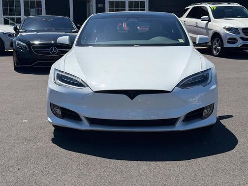 Pearl White Multi-Coat 2020 Tesla Model S Long Range Plus