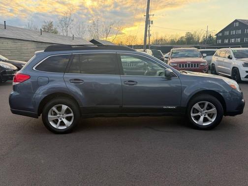 Twighlight Blue Metallic 2013 Subaru Outback 2.5i Limited