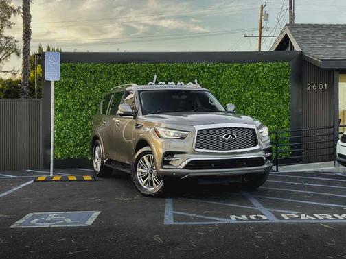 2018 INFINITI QX80 Base