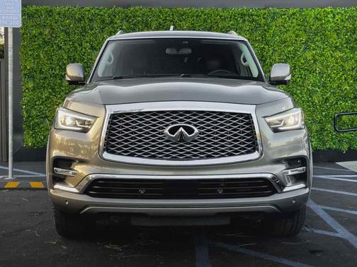 2018 INFINITI QX80 Base