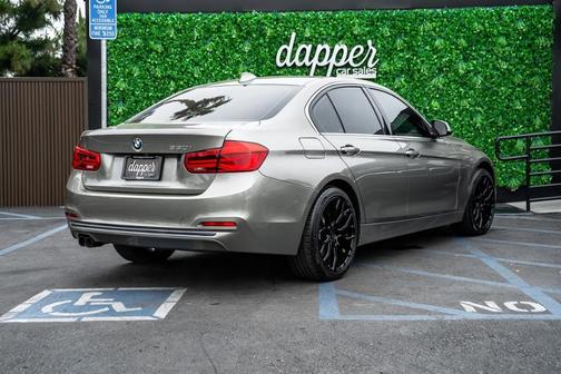 2018 BMW 330 i