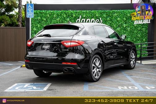 Nero 2017 Maserati Levante Base