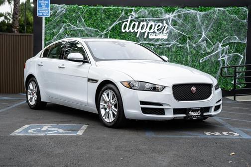 2018 Jaguar XE 25t Premium