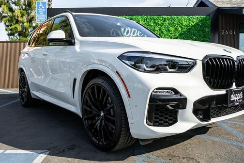 Alpine White 2021 BMW X5 sDrive40i