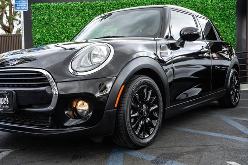 2018 MINI Hardtop Cooper