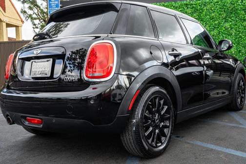 2018 MINI Hardtop Cooper