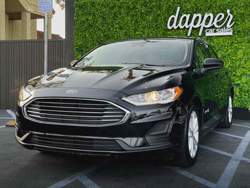 2019 Ford Fusion Hybrid SE