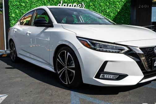 2020 Nissan Sentra SR