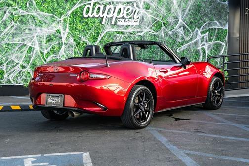 2021 Mazda MX-5 Miata Sport