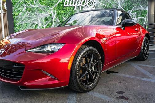 2021 Mazda MX-5 Miata Sport