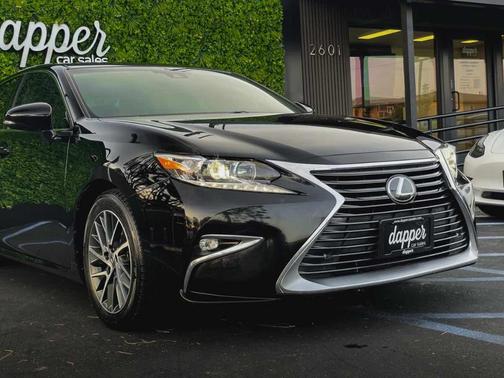 2017 Lexus ES 350 Base
