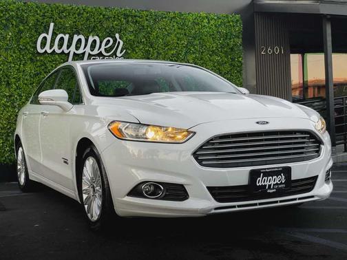 2016 Ford Fusion Energi SE Luxury