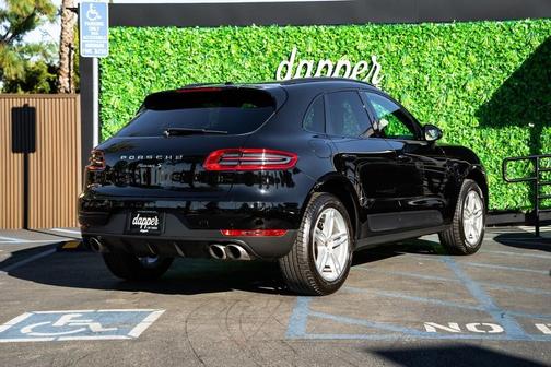 2016 Porsche Macan S
