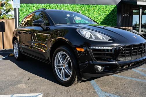 2016 Porsche Macan S