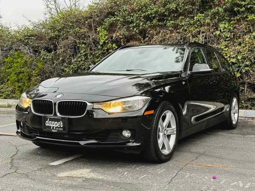 Photo 3 of 47 of 2014 BMW 328 i xDrive