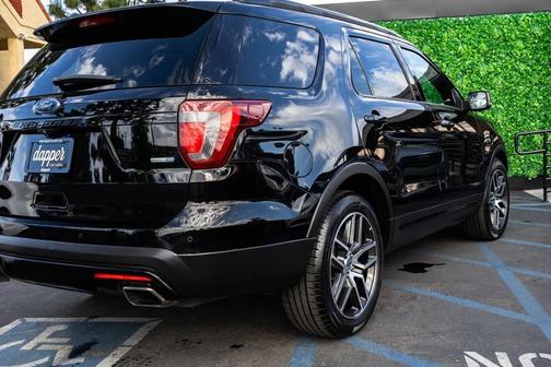2017 Ford Explorer sport
