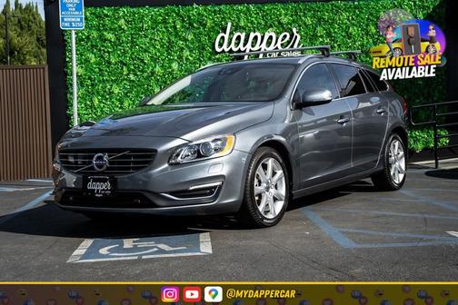 2017 Volvo V60 T5 Platinum