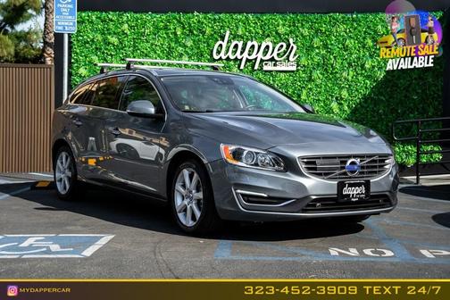 Mussel Blue Metallic 2017 Volvo V60 T5 Platinum