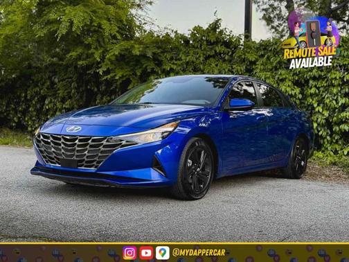 2022 Hyundai ELANTRA SEL