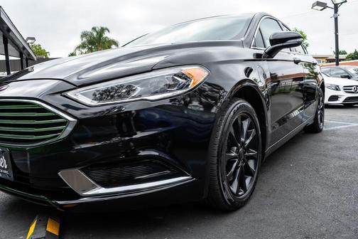 2018 Ford Fusion Energi SE Luxury