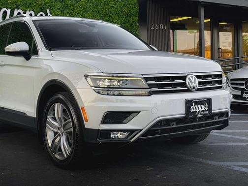 2018 Volkswagen Tiguan 2.0T SEL Premium