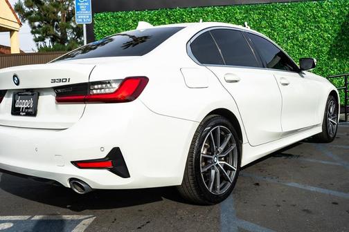 2020 BMW 330 i xDrive