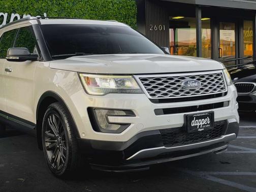2016 Ford Explorer Platinum