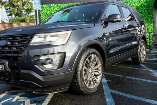 2017 Ford Explorer Platinum