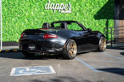 2023 Mazda MX-5 Miata Sport