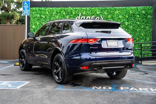 2020 Jaguar F-PACE 30t R-Sport