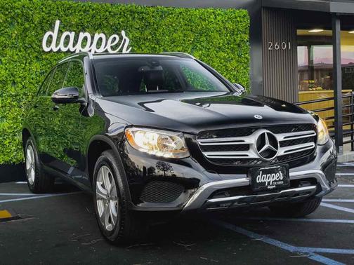 2018 Mercedes-Benz GLC 300 Base