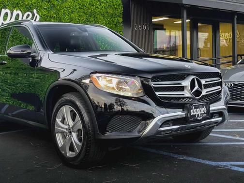2018 Mercedes-Benz GLC 300 Base