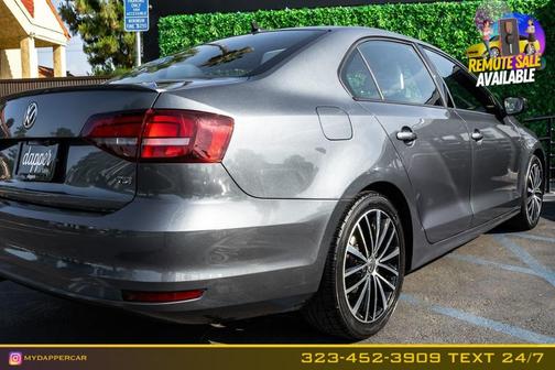 Platinum Gray Metallic 2016 Volkswagen Jetta 1.8T Sport