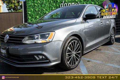 Platinum Gray Metallic 2016 Volkswagen Jetta 1.8T Sport