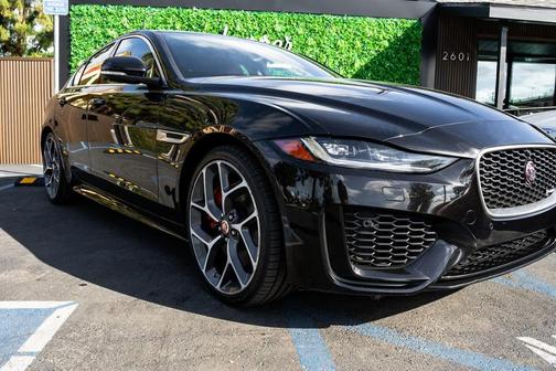 2020 Jaguar XE R-Dynamic S