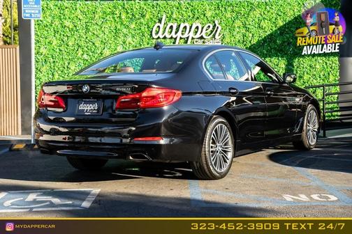 Carbon Black Metallic 2018 BMW 540 i