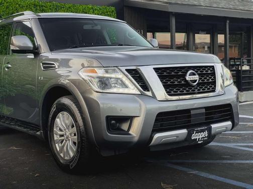 2017 Nissan Armada SV