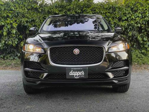 2020 Jaguar F-PACE 25t
