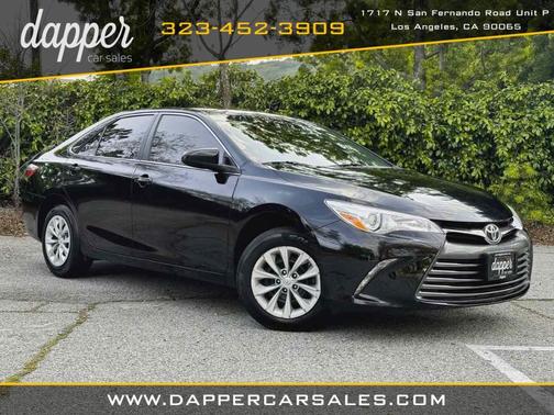 Photo 1 of 42 of 2016 Toyota Camry LE
