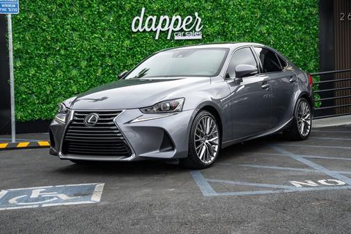 2018 Lexus IS 300 Base