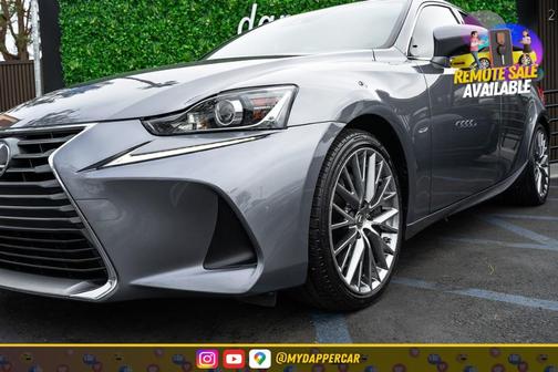 2018 Lexus IS 300 Base