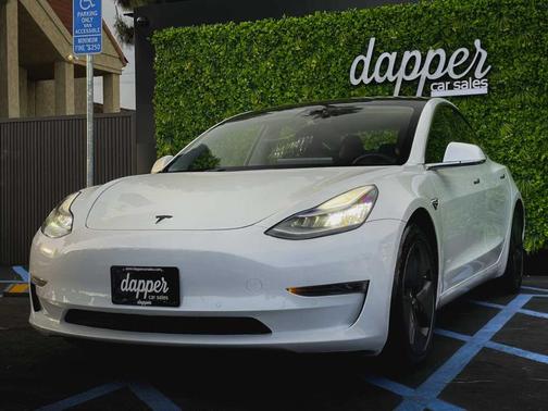 2019 Tesla Model 3 Standard Range Plus