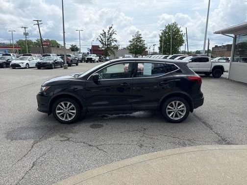 2018 Nissan Rogue Sport S
