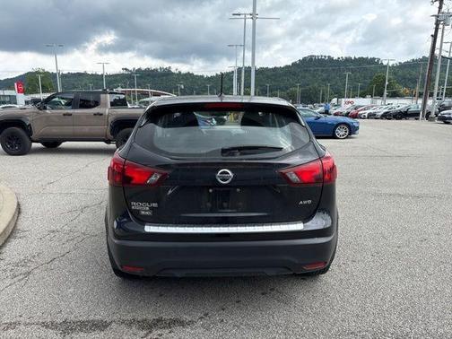 2018 Nissan Rogue Sport S